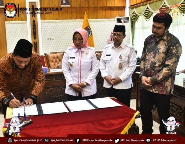 Penandatanganan Naskah Perjanjian Hibah Daerah (NPHD)