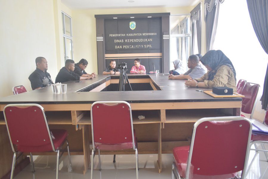 Koordinasi dalam rangka persiapan PDPB Tahun 2025 bersama Disdukcapil