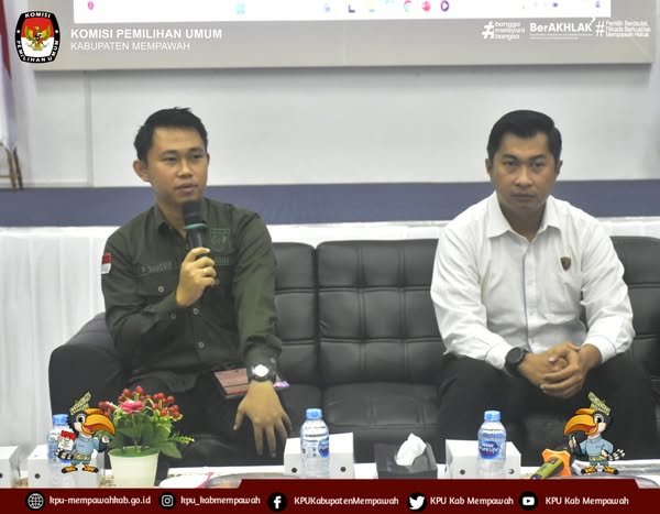 Rapat Evaluasi kinerja badan adhoc PPS Kabupaten Mempawah pada pemilihan Tahun 2024